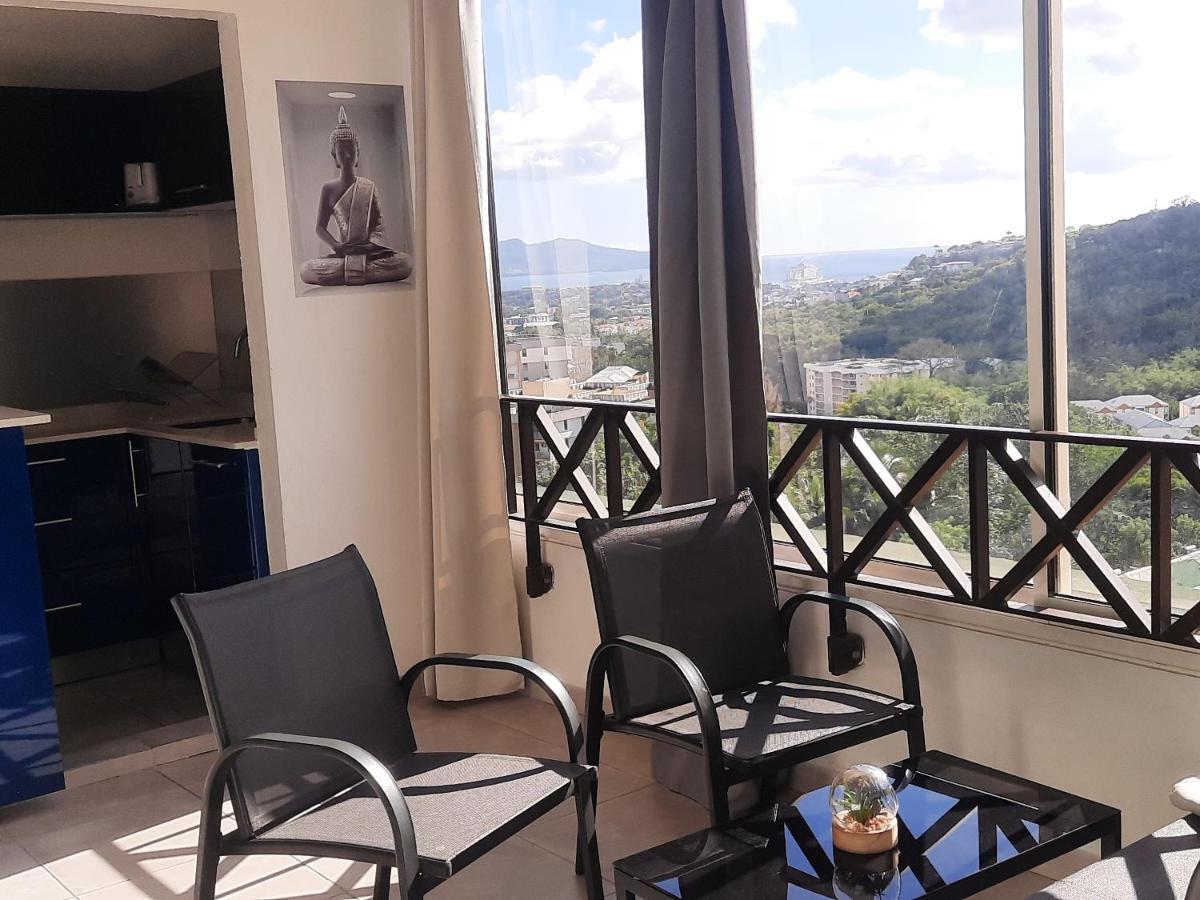 Super appartement T3 proche de tout sans vis-à-vis Fort-de-France Esterno foto