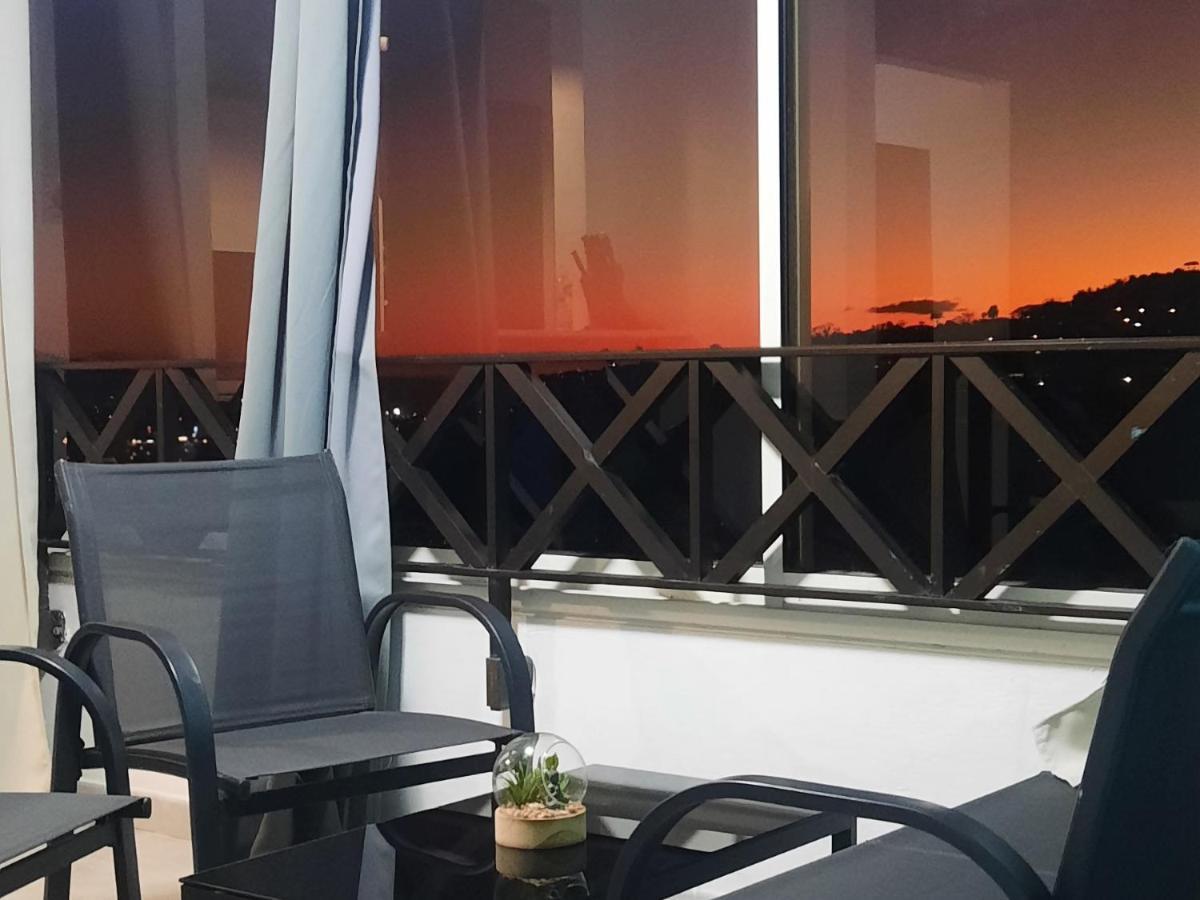 Super appartement T3 proche de tout sans vis-à-vis Fort-de-France Esterno foto