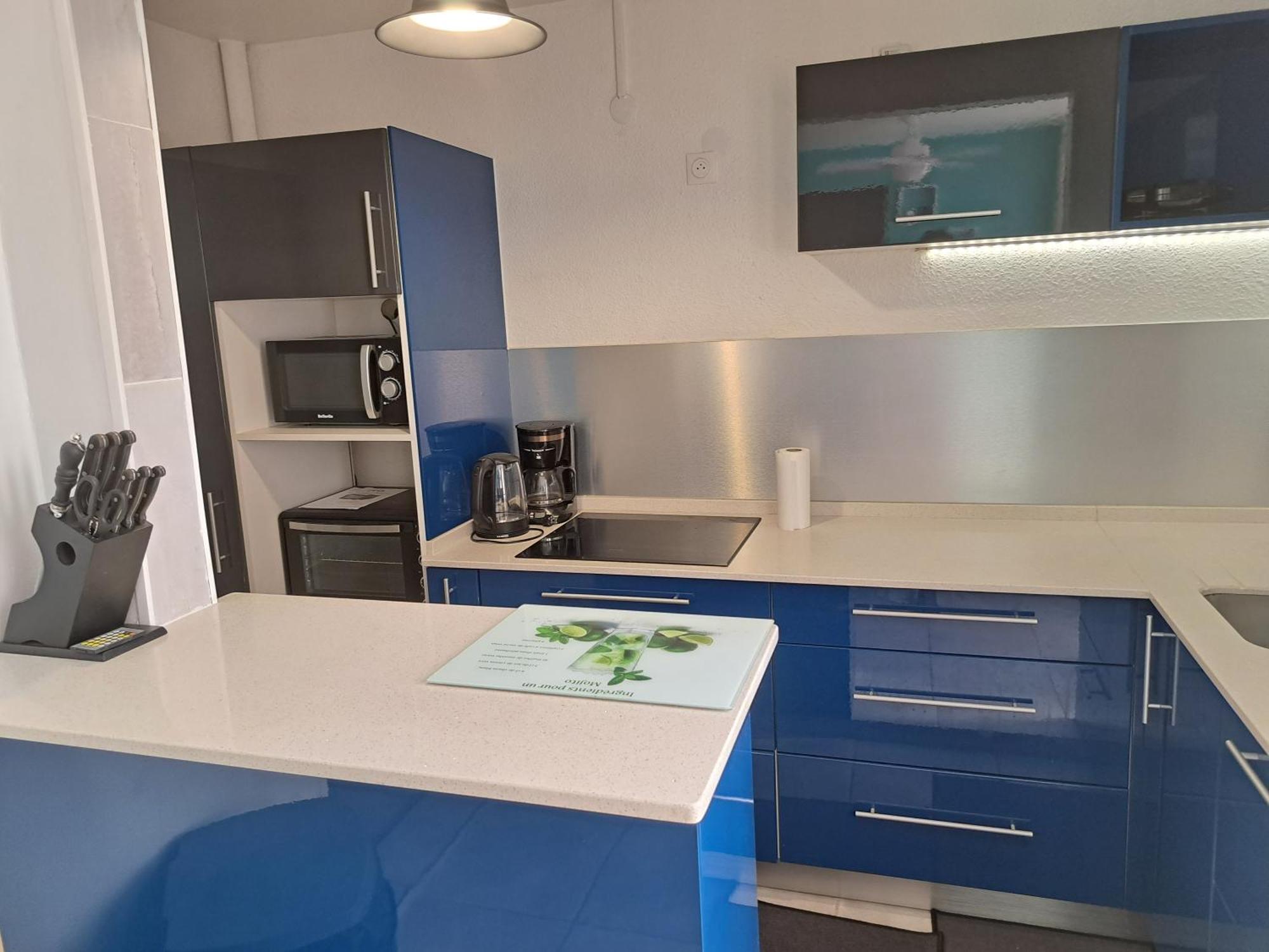 Super appartement T3 proche de tout sans vis-à-vis Fort-de-France Esterno foto